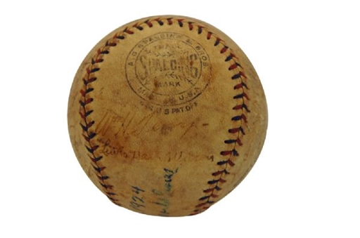 Rare 1925 NY Giants Signed Team Baseball  (19 Signatures) With Hack Wilson, Billy Southworth and Ross Youngs
